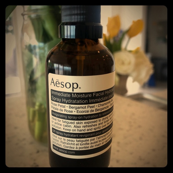 aesop immediate moisture facial hydrosol